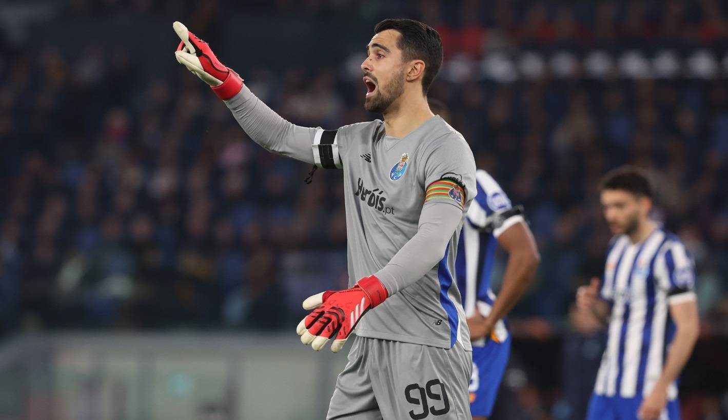 在积极引援 在积极引援