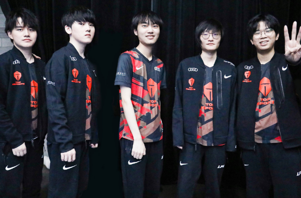 的赛场上 的赛场上