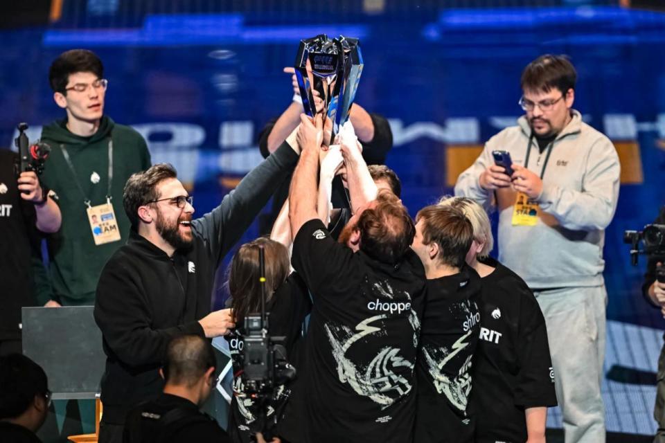 将单位注与 将单位注与